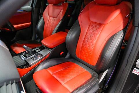 BMW X4 view 9