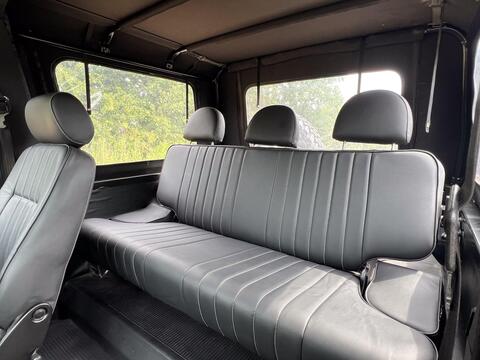 Mercedes-Benz G-Class view 14
