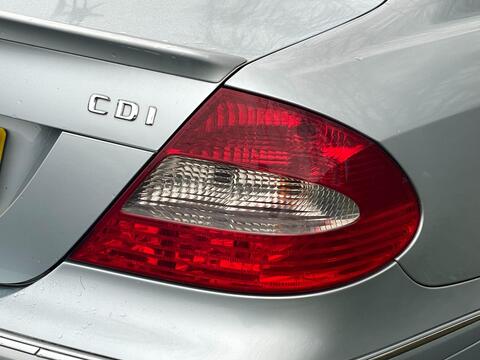 Mercedes-Benz CLK view 54