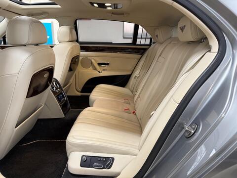 Bentley Flying Spur view 49