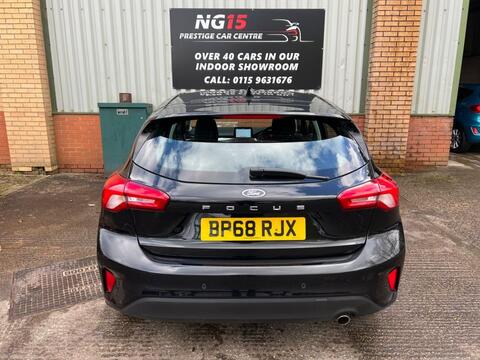 Ford Focus view 8
