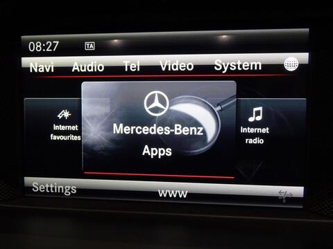 Mercedes-Benz C-Class view 93