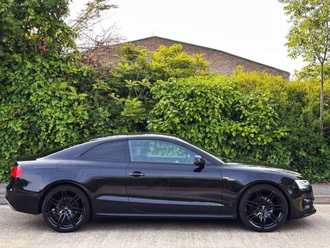 Audi A5 view 2