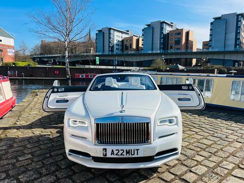 Rolls-Royce Dawn view 12