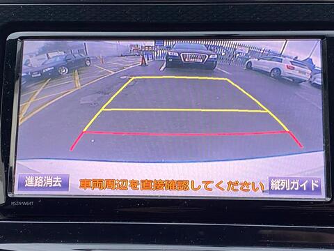 Toyota Prius+ view 22