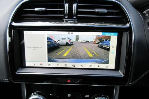Jaguar Xe view 29