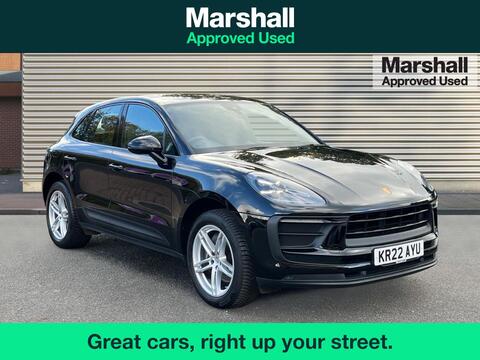 2022 Porsche Macan