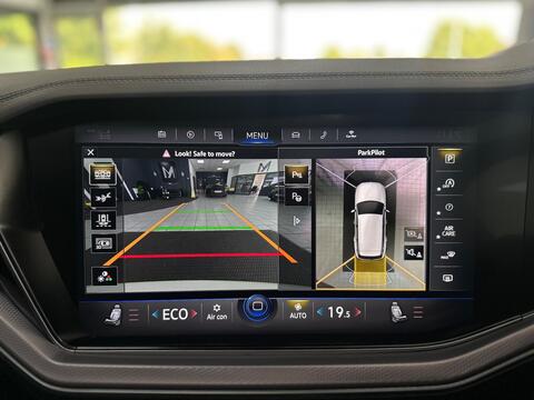 Volkswagen Touareg view 32