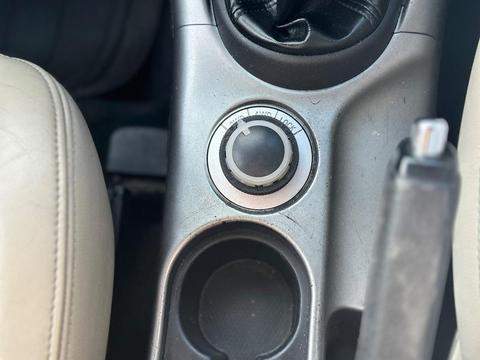 Citroen C-Crosser view 38