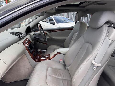 Mercedes-Benz CL view 7
