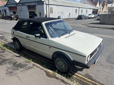 Volkswagen Golf1.8 2dr63546557483009121