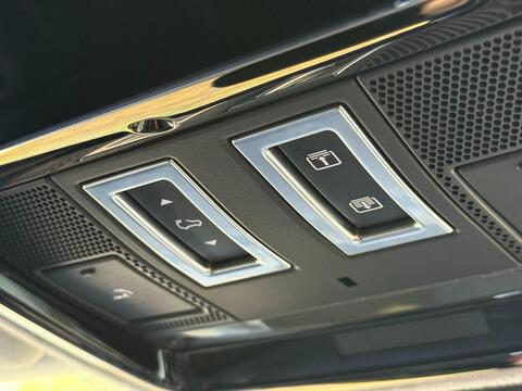 Land Rover Range Rover view 43
