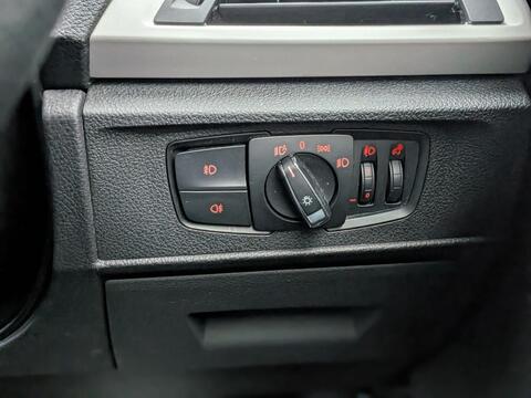 BMW 1 Series view 25