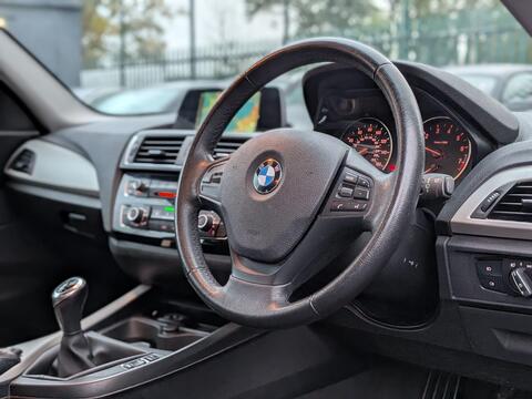 BMW 1 Series view 2
