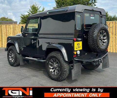 Land Rover Defender view 20