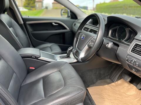 Volvo XC70 view 17