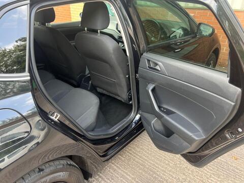 Volkswagen Polo view 11