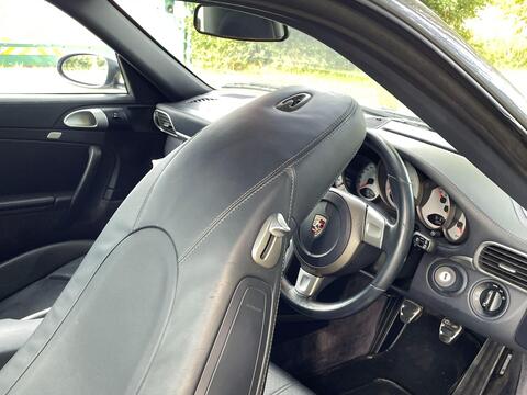 Porsche 911 view 13