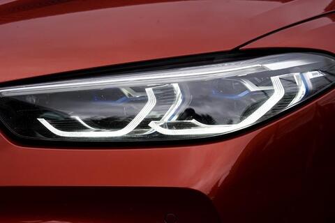 BMW 8 Series view 13