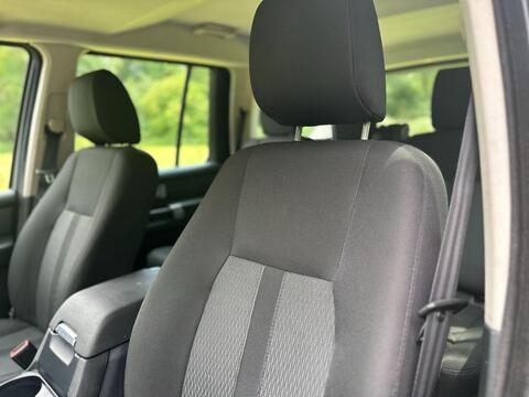 Land Rover Discovery view 19