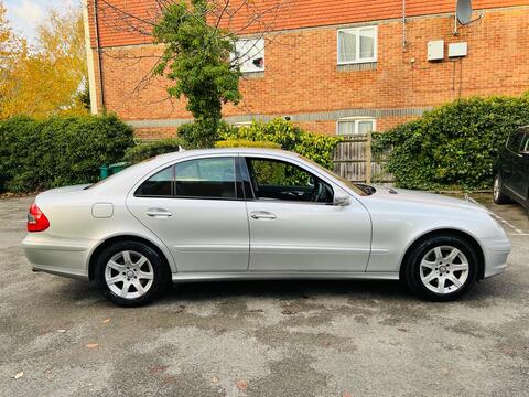 Mercedes-Benz E Class view 17