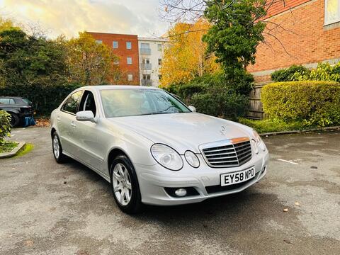 Mercedes-Benz E Class view 20
