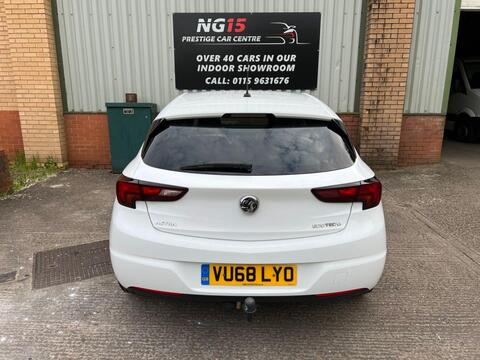 Vauxhall Astra view 9