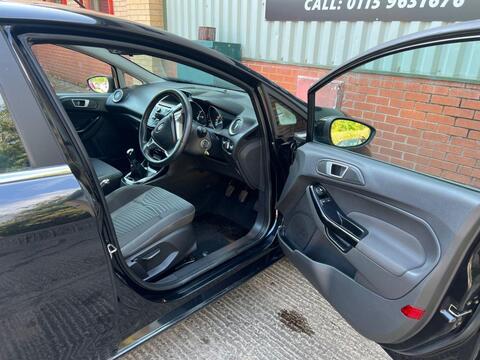 Ford Fiesta view 11