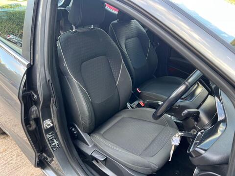 Ford Fiesta view 12