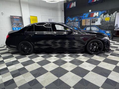 Mercedes-Benz E-Class view 18