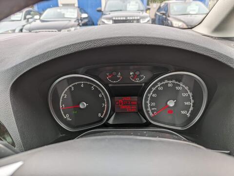 Ford Galaxy view 15