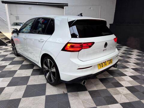 Volkswagen Golf view 18