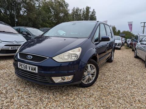 Ford Galaxy view 2