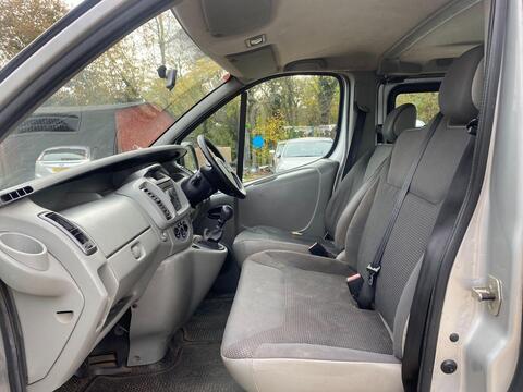 Vauxhall Vivaro view 8