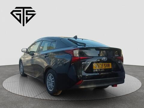 Toyota Prius view 5