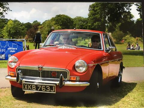 MGB GT