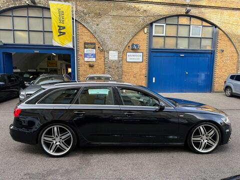 Audi A6 view 11