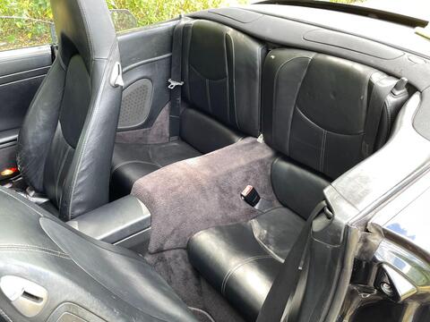 Porsche 911 view 41