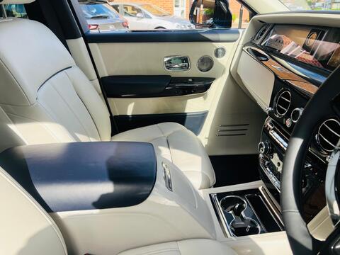 Rolls-Royce Phantom view 72