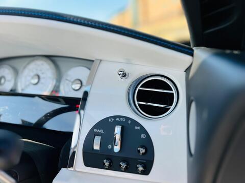 Rolls-Royce Dawn view 47