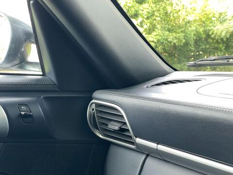 Porsche 911 view 57
