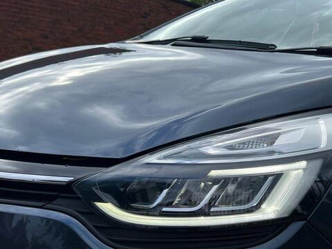 Renault Clio view 11