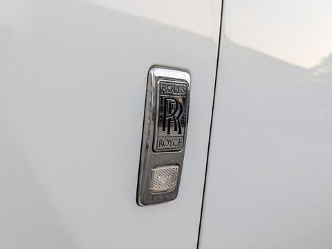 Rolls-Royce Ghost view 16