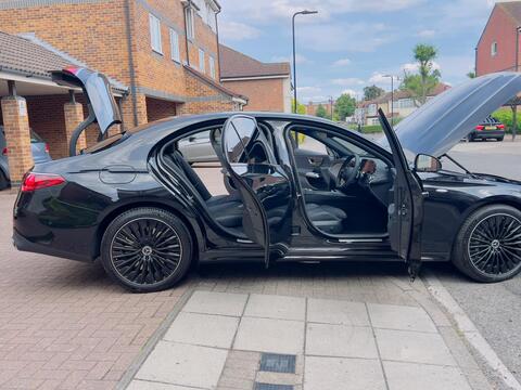 Mercedes-Benz E Class view 24