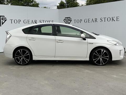 Toyota Prius view 14