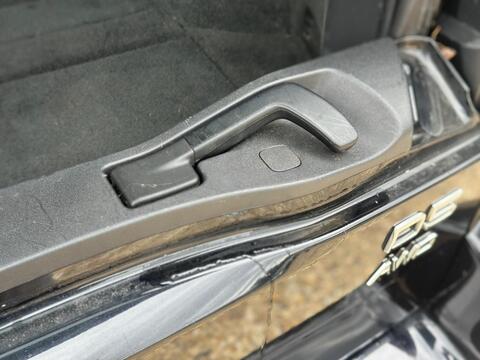 Volvo XC90 view 35