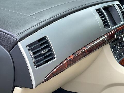 Jaguar XF view 33