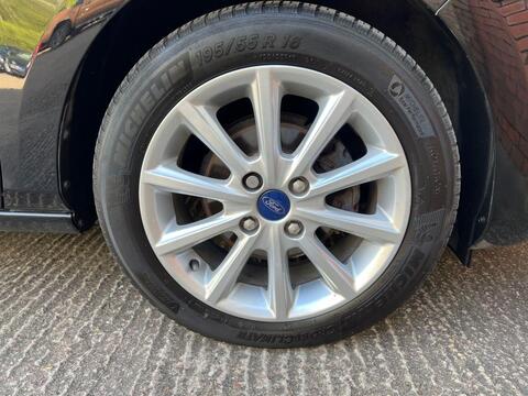 Ford Fiesta view 23