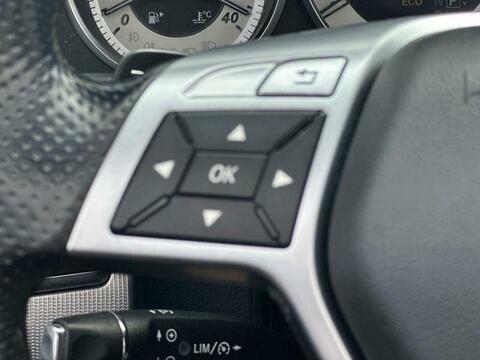 Mercedes-Benz E Class view 75
