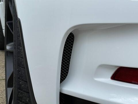 Porsche 911 view 69